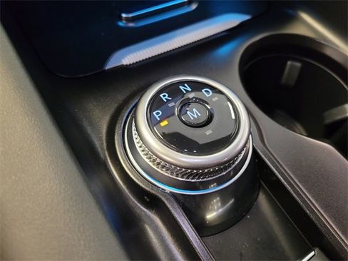 Used 2025 Ford Explorer ST image 28