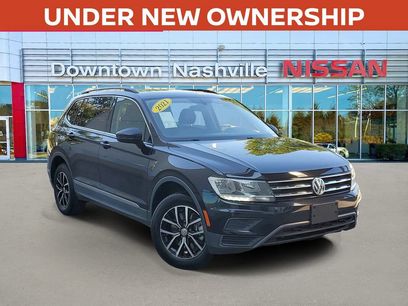 Used 2021 Volkswagen Tiguan SE w/ Panoramic Sunroof Package