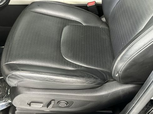 Used 2022 Kia Carnival SX Prestige FWD image 12
