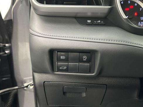 Used 2023 Toyota Highlander XSE image 31