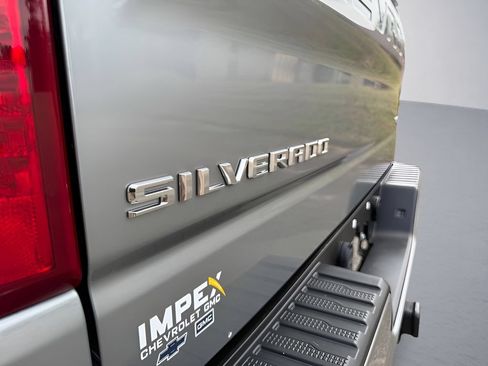 Used 2024 Chevrolet Silverado 1500 Custom AWD/4WD image 31