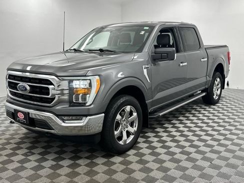 Used 2022 Ford F150 XLT w/ Equipment Group 302A High AWD/4WD image 3