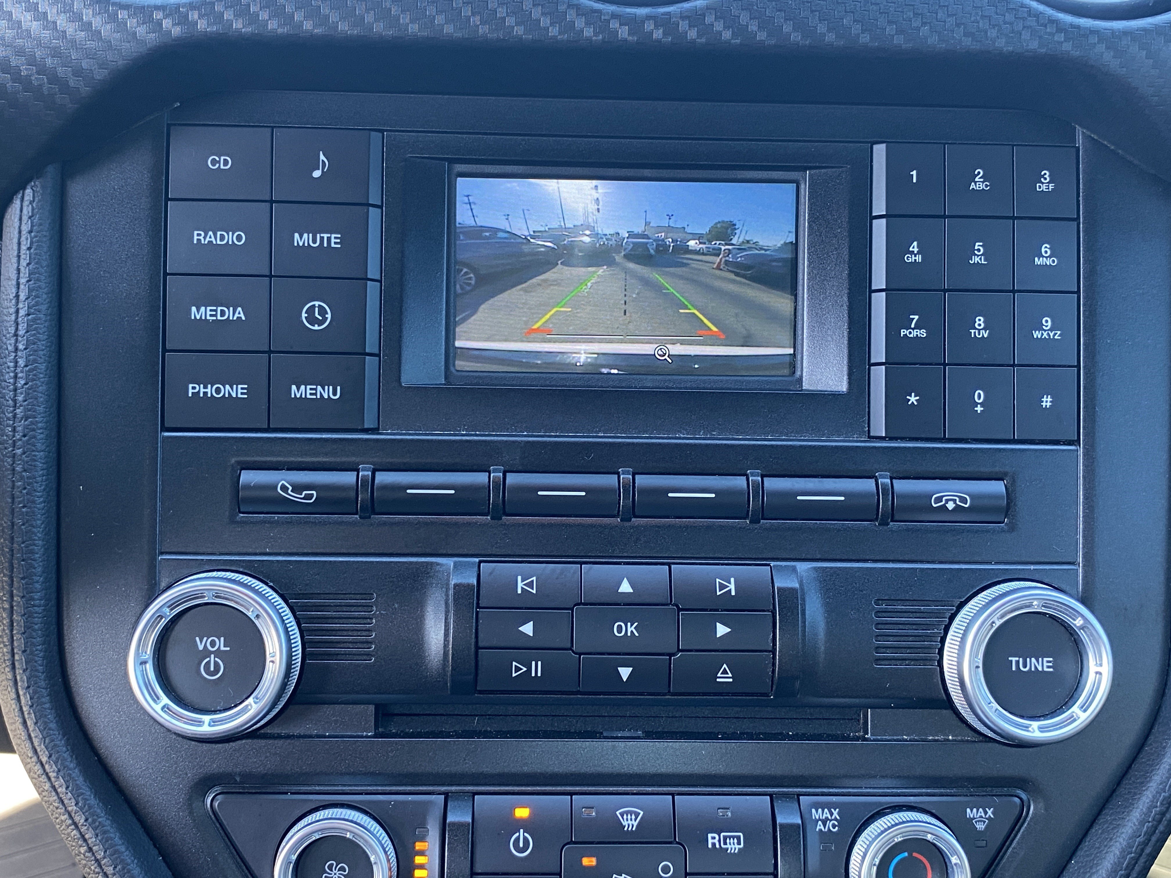 Used 2018 Ford Mustang Coupe RWD image 13