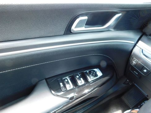 Used 2025 Kia K5 GT-Line w/ GT-Line Premium Package FWD image 22