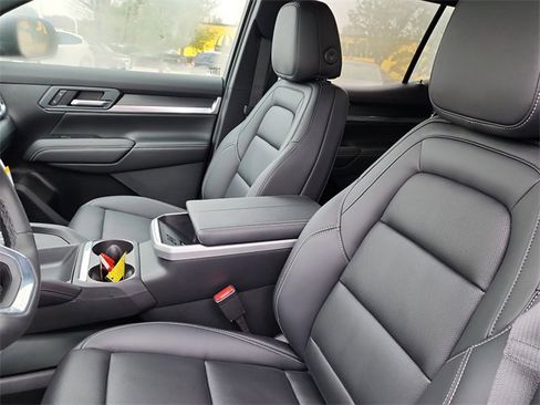 New 2026 GMC Terrain Elevation image 14