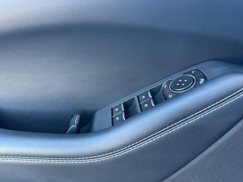 Certified 2021 Ford Mustang Mach-E Select w/ Comfort/Technology Package image 12