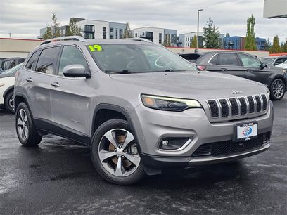 Used 2019 Jeep Cherokee Limited w/ Technology Group