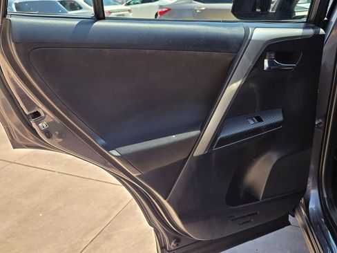 Used 2014 Toyota RAV4 XLE FWD image 24