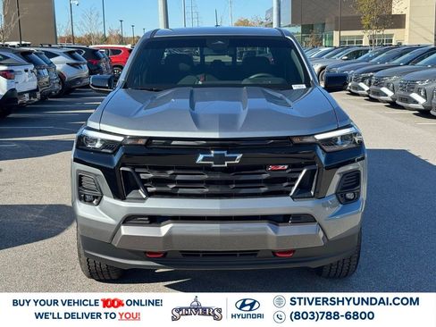 Used 2025 Chevrolet Colorado Z71 w/ Z71 Convenience Package 2 image 7
