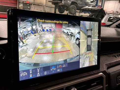 Certified 2025 Toyota Tacoma Limited image 27