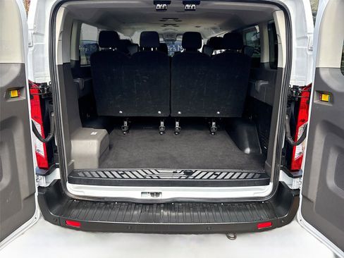 Used 2024 Ford Transit 350 XLT image 24