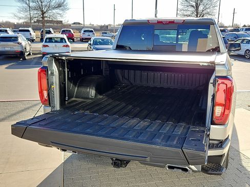Used 2023 GMC Sierra 1500 Denali Ultimate image 8