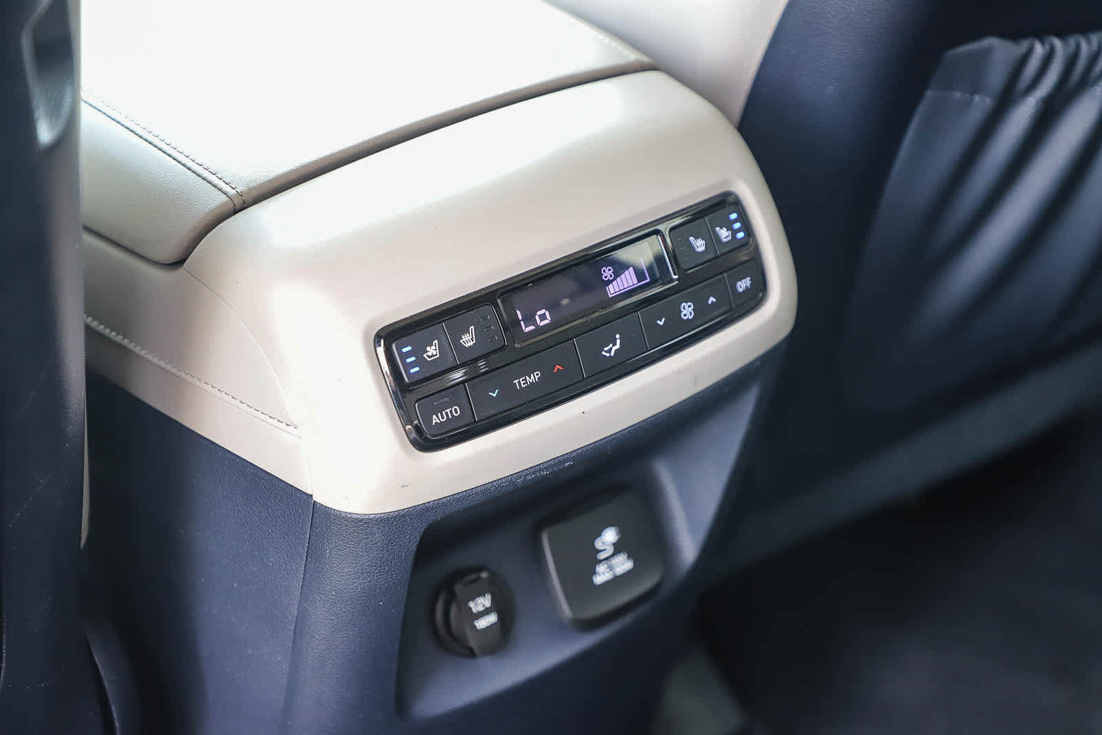 Used 2024 Hyundai Palisade Calligraphy AWD/4WD image 21