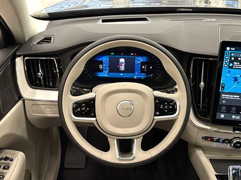 New 2026 Volvo XC60 B5 Ultra w/ Climate Package image 12