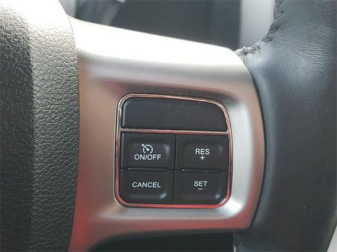 Used 2015 RAM 2500 Laramie image 25