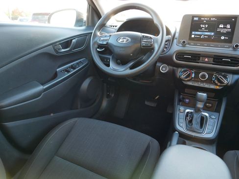 Certified 2023 Hyundai Kona SEL image 9