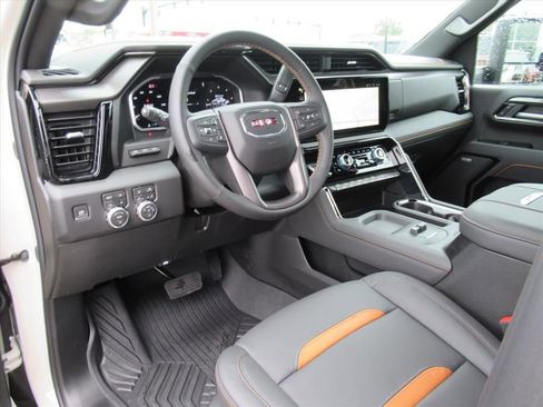 New 2026 GMC Sierra 2500 AT4 w/ AT4 Premium Plus Package AWD/4WD image 20