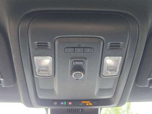 Used 2023 Chevrolet Tahoe LT AWD/4WD image 29