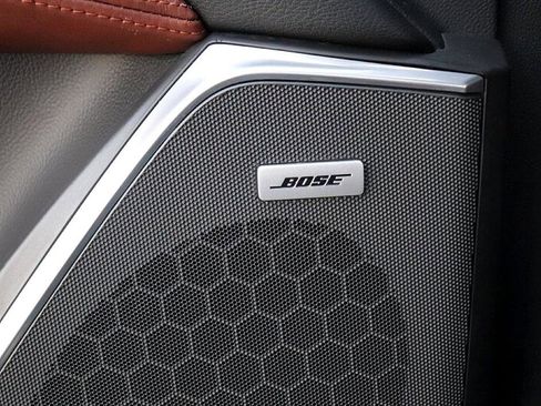 Used 2020 Cadillac Escalade ESV Premium Luxury image 30