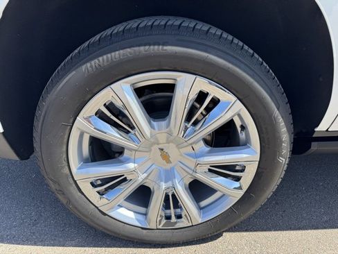 Used 2023 Chevrolet Tahoe High Country w/ Premium Package 2 image 10