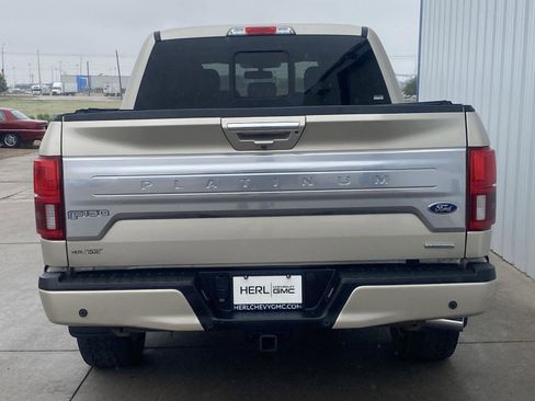 Used 2018 Ford F150 Platinum w/ Equipment Group 701A Luxury AWD/4WD image 6