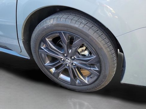 Certified 2024 Toyota Sienna XSE w/ XSE Premium Package image 30