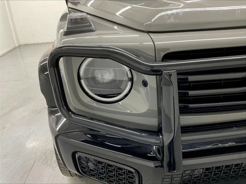 Used 2025 Mercedes-Benz G 550 image 37