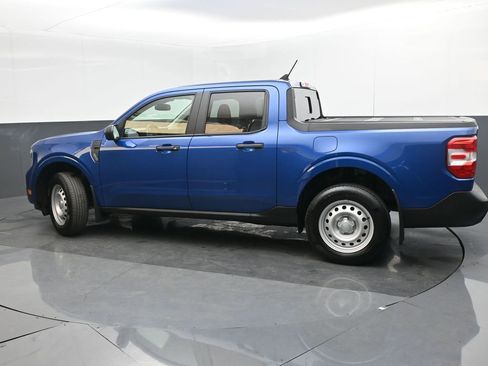 Used 2023 Ford Maverick XL image 3