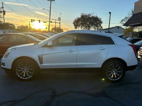 Used 2015 Cadillac SRX Luxury w/ Driver Awareness Package image 7