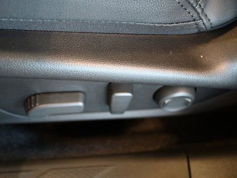 New 2026 Subaru Outback Premium image 21