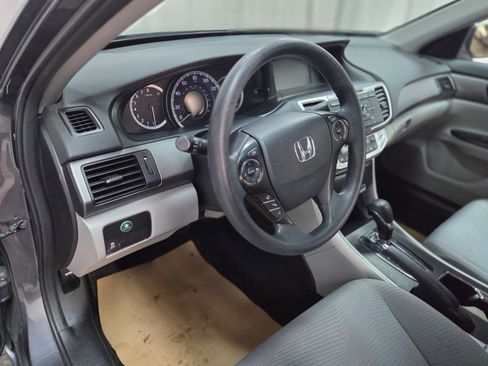 Used 2015 Honda Accord LX image 17