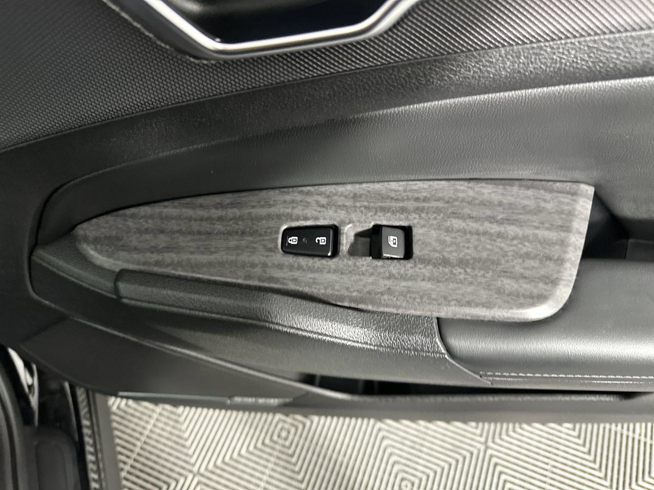 Certified 2023 Kia Sportage SX FWD image 13