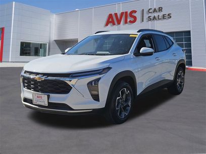 Used 2025 Chevrolet Trax LT w/ LT Convenience Package