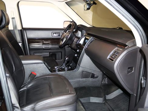 Used 2018 Ford Flex SEL w/ Equipment Group 202A FWD image 45