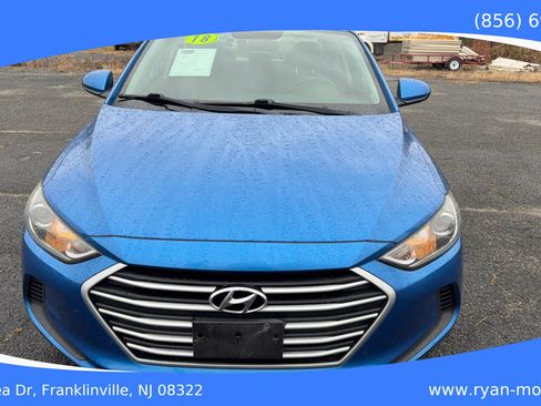 Used 2018 Hyundai Elantra SE w/ Cargo Package image 2