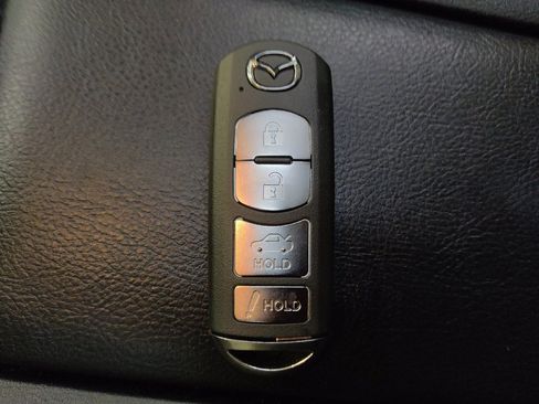 Used 2016 MAZDA MX-5 Miata Grand Touring RWD image 32