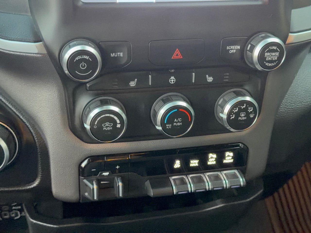 Used 2023 RAM 1500 Big Horn RWD image 22
