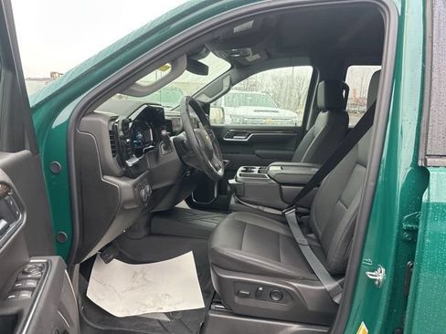 New 2026 Chevrolet Silverado 1500 LT w/ Safety Package AWD/4WD image 17