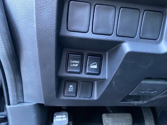 Used 2023 Nissan Frontier SV AWD/4WD image 17