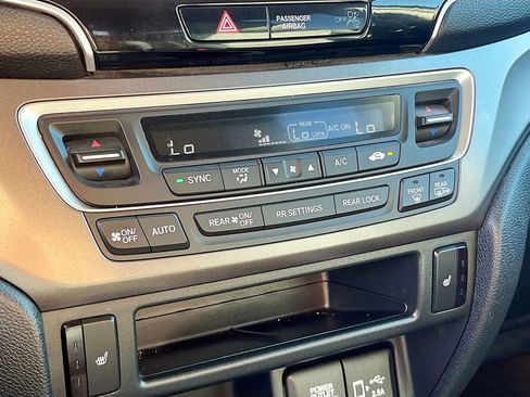 Used 2022 Honda Pilot EX-L image 15