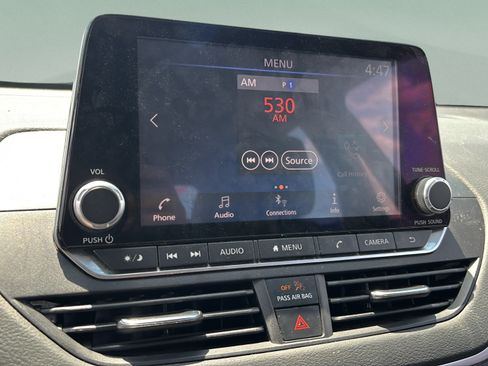 Used 2021 Nissan Altima 2.5 SV FWD image 18