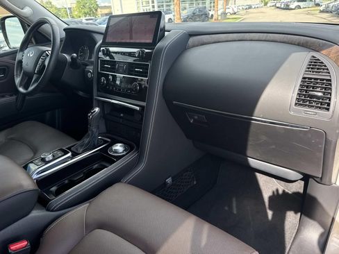 Used 2024 INFINITI QX80 Premium Select w/ Cargo Package AWD/4WD image 14