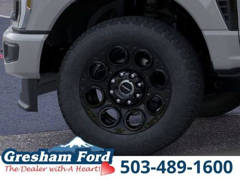 New 2026 Ford F350 XLT w/ XLT Premium Package AWD/4WD image 22