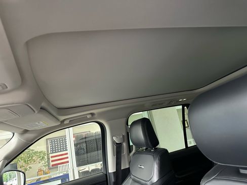 Certified 2025 Ford Expedition Max Platinum AWD/4WD image 26