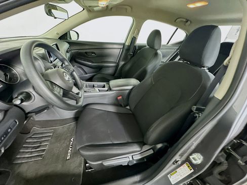 Used 2025 Nissan Sentra S image 13