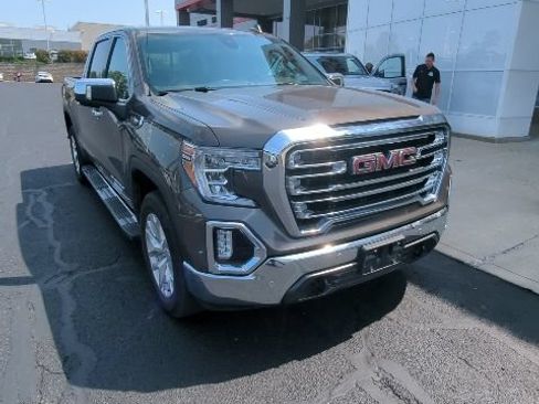 Used 2020 GMC Sierra 1500 SLT w/ SLT Premium Plus Package AWD/4WD image 6