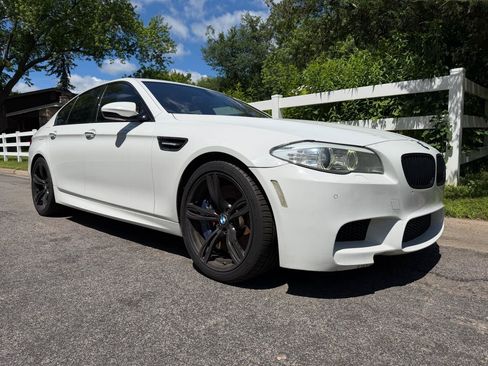 Used 2013 BMW M5 RWD image 29