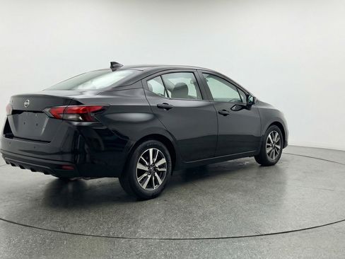 Used 2025 Nissan Versa SV FWD image 9