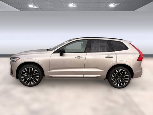 New 2026 Volvo XC60 B5 Ultra w/ Protection Package Premier image 2