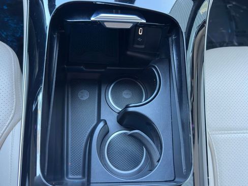 Used 2024 Mercedes-Benz GLC 300 GLC 300 image 59